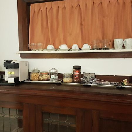 Homestead B&B Cambridge Buitenkant foto